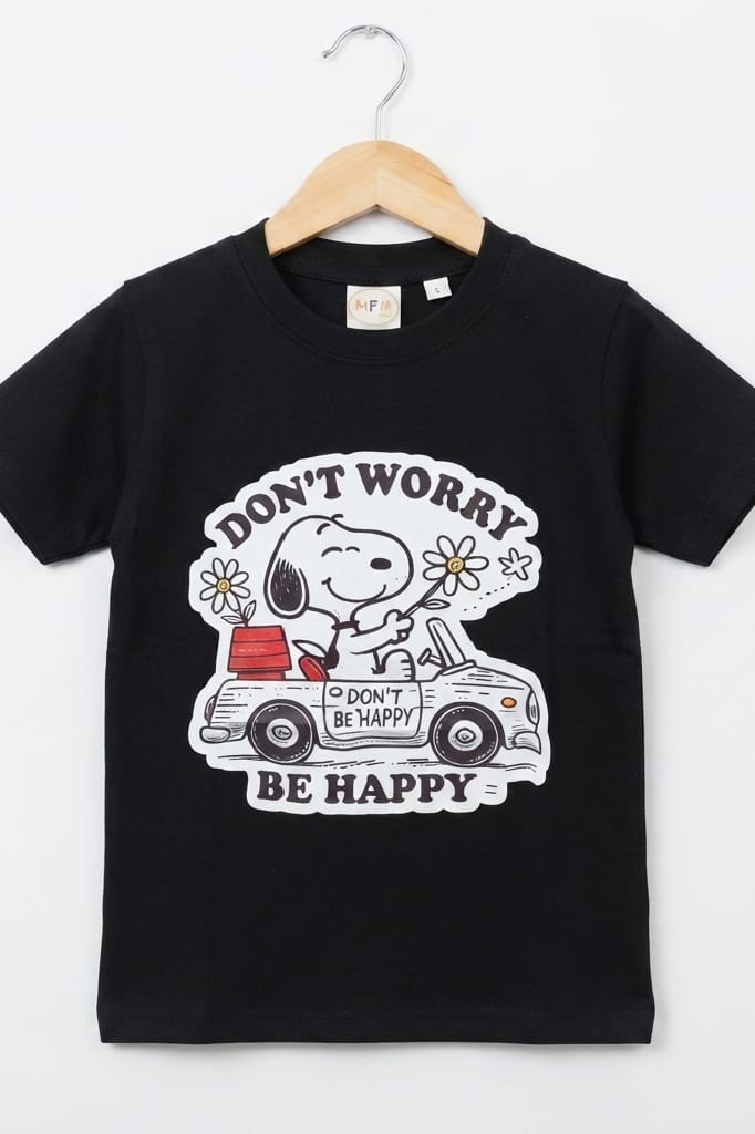 Peanuts cartoon T-shirt for kids